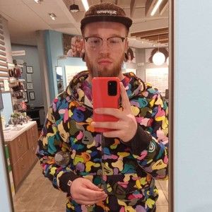 Meet your Posher, Brandon